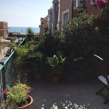 Ostia Bed And Beach المظهر الخارجي الصورة