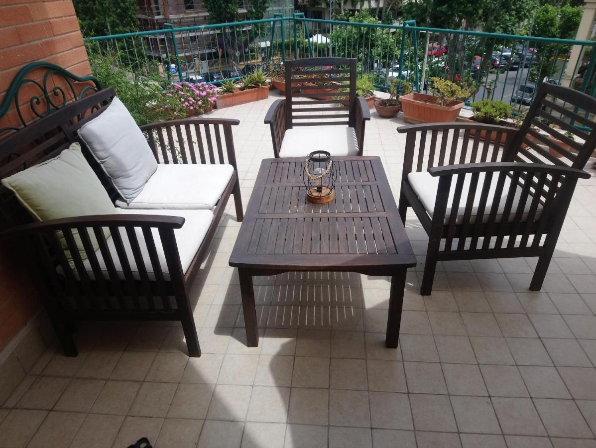 Ostia Bed And Beach المظهر الخارجي الصورة