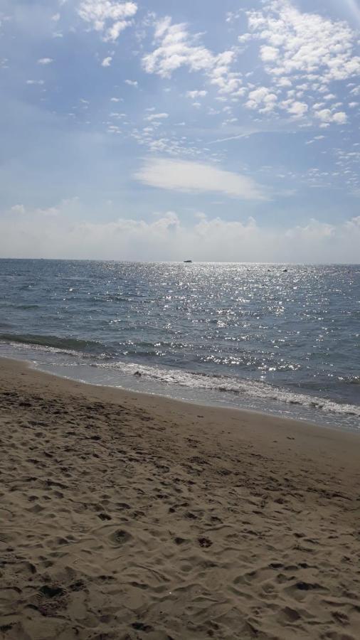 Ostia Bed And Beach المظهر الخارجي الصورة